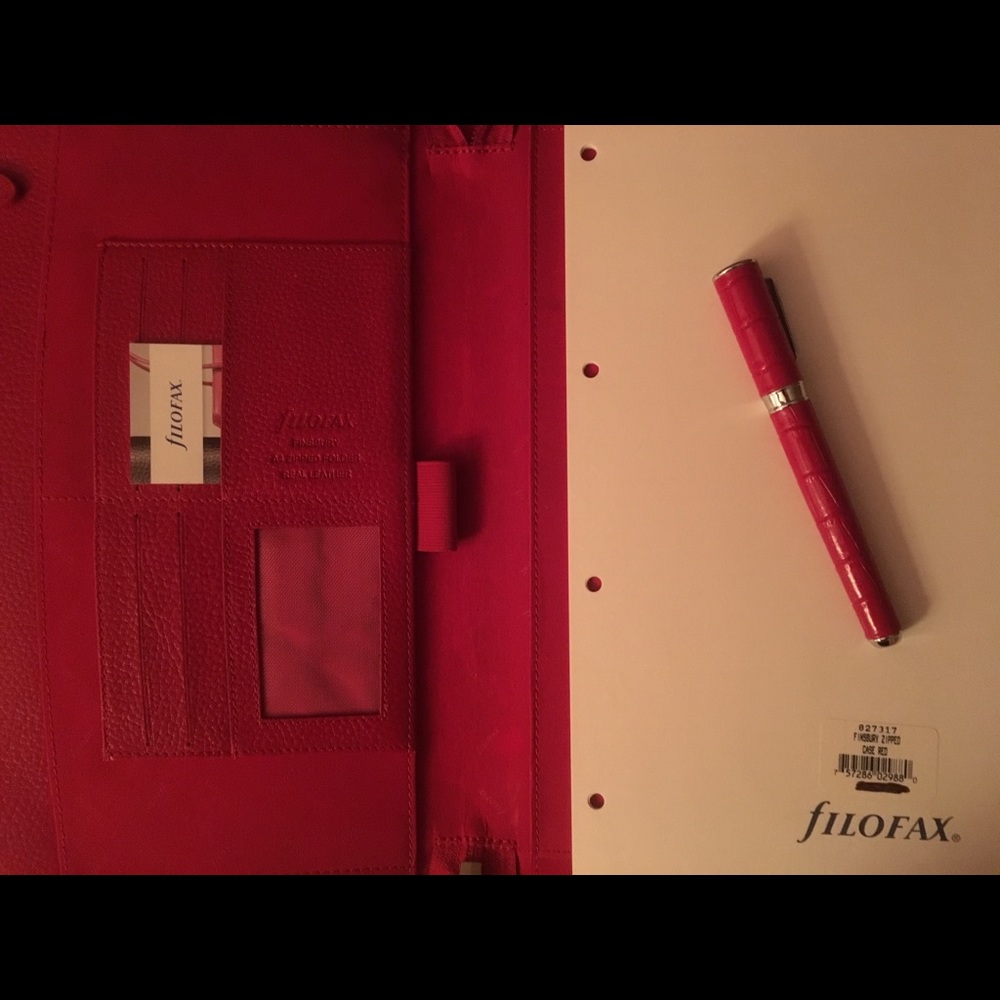 Red Pen & keychain. - Picture 3 of 3